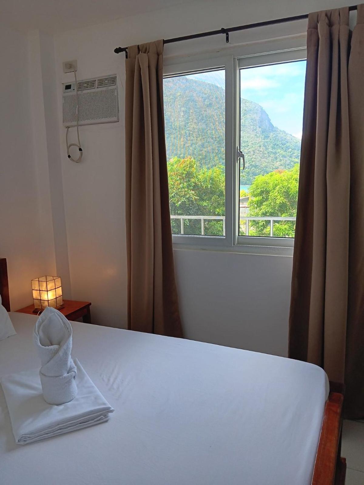 Forest Bay Inn إل نيدو المظهر الخارجي الصورة